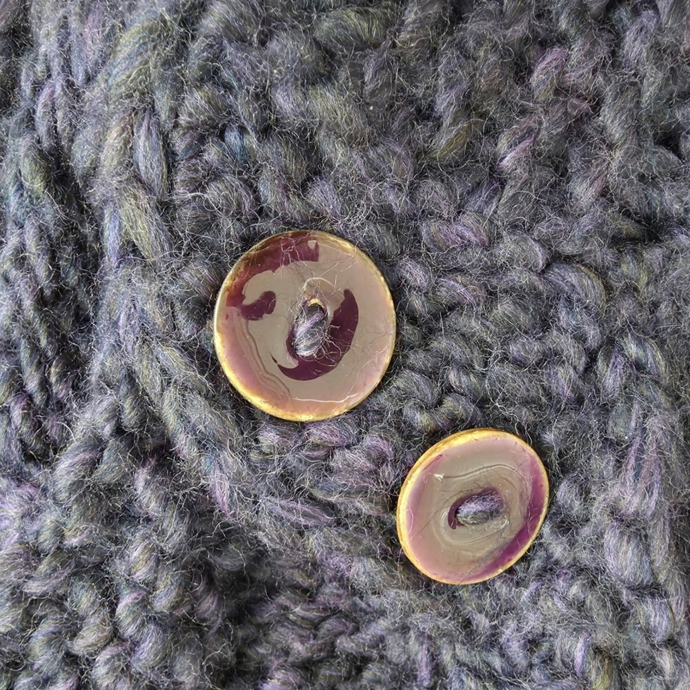 Hand knit Chunky Split Sweater Sz M Purple Asymmetric Whimsigoth Cottage Fairy - Picture 4 of 12